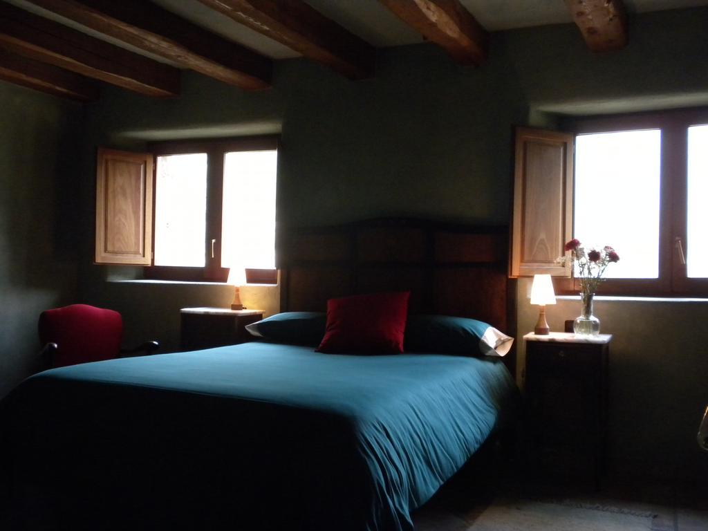 Mas Els Terrats Guest House Susqueda Bagian luar foto