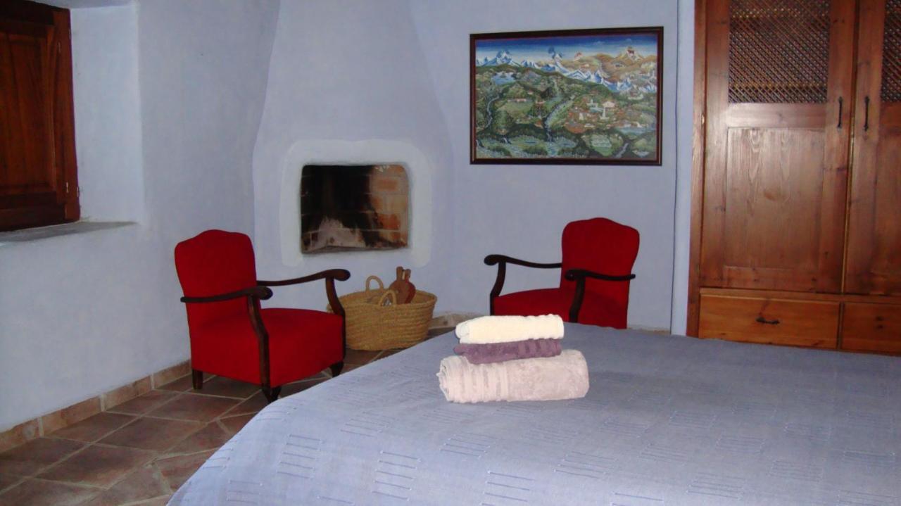 Mas Els Terrats Guest House Susqueda Bagian luar foto